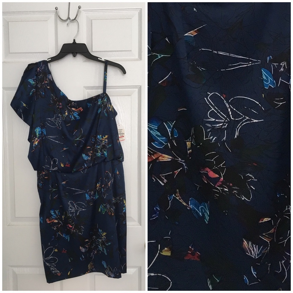 NEW WITH TAGS - Jessica Simpson Navy Print Dress